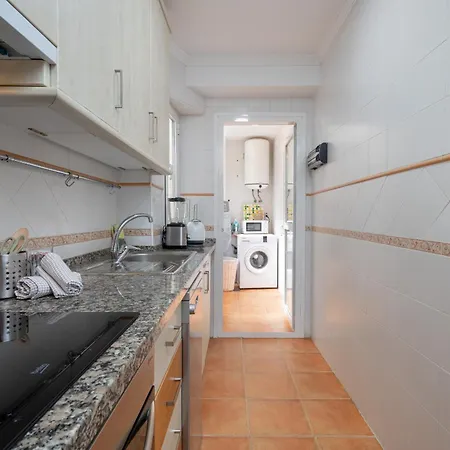 Apartamento C21 Trendy 2 Bdr & Parking Downtown *
